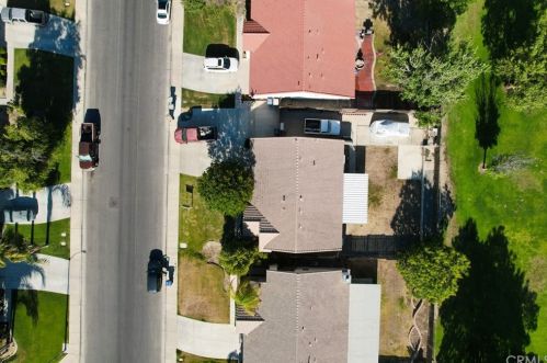 10717 Anacostia Way, Bakersfield CA 93311-3203 exterior