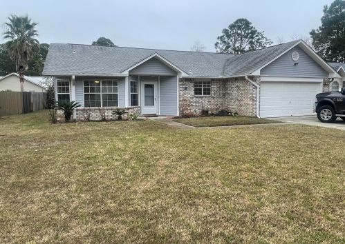 37 Alex Ct, Destin, FL 32550-4675