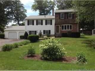 51 Northwood Dr, Waterbury CT  06708-2922 exterior