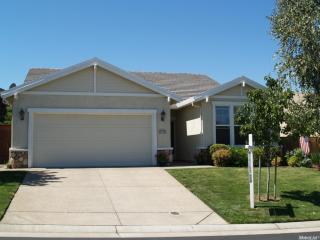 2310 Benjamin Ct, Rocklin, CA 95765-4630
