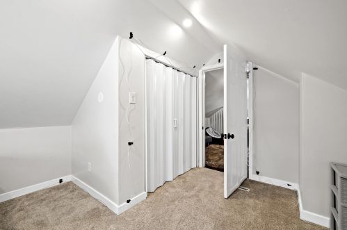 1937 95th St, Milwaukee WI  53227-1414 exterior