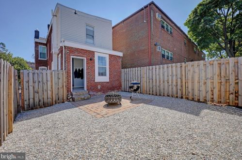 1409 Clayton St, Wilmington DE  19806-4005 exterior
