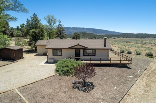 9312 Deer Trl, Frazier Park, CA 93225-9629