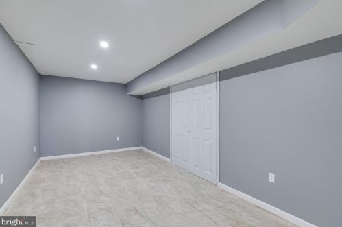 3819 Vincent Dr, Collegeville PA  19426-3058 exterior