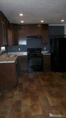 2466 Glenwood Dr, Grand Forks ND  58201-6133 exterior