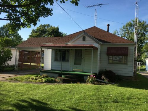 212 Smith Ave, Bellevue, OH 44811-1863
