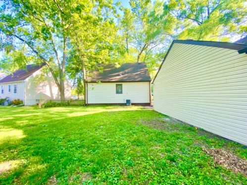 2139 Inner Cir, Hammond IN  46321-3214 exterior