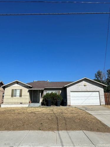 534 Randall Ave, Rialto, CA 92376-6951