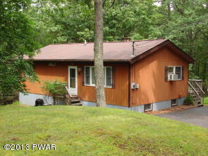 144 Primrose Ln, Milford, PA 18337-7522