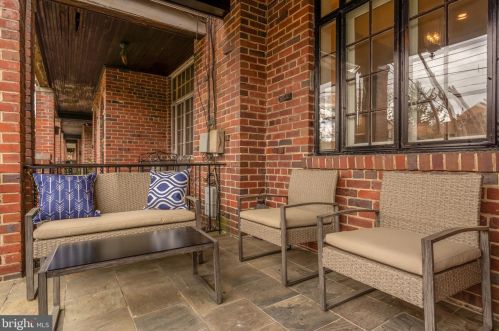 242 Emerson St, Washington DC  20011-4108 exterior