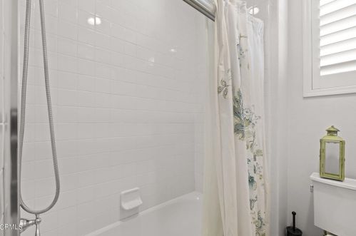871 Coronado Cir, Santa Paula CA  93060-1666 exterior