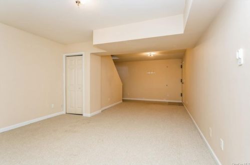 65 Greenvale Cir, White Plains NY  10607-1601 exterior