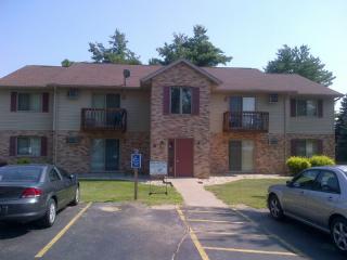 1248 Forest Ln, Prairie Du Sac WI  53578-2029 exterior