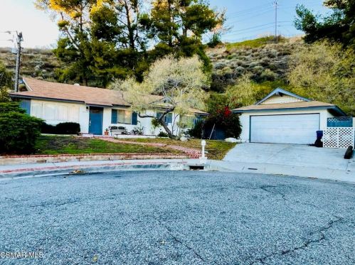 27973 Carvel Dr, Santa Clarita, CA 91351-2013