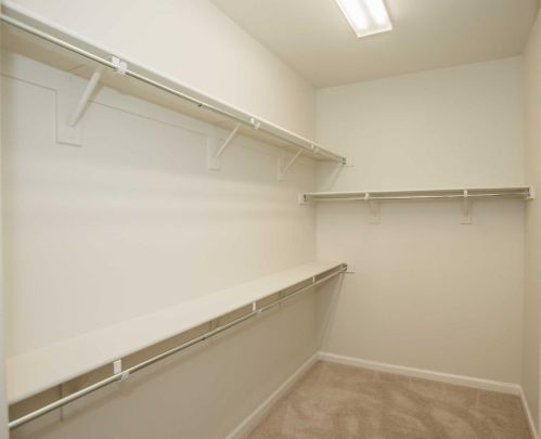 9950 Kennet Way, Elk Grove CA  95757-5118 exterior