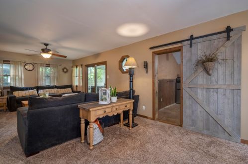 1014 Hinde St, Washington Ch OH  43160-1931 exterior