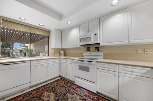 55 Sunrise Dr, Rancho Mirage CA  92270-3845 exterior