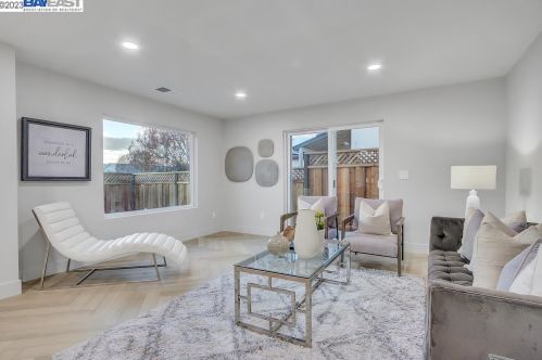 87 Casa Grande Pl, San Ramon CA  94583-3214 exterior