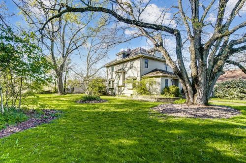 194 Center St, London OH  43140-1406 exterior