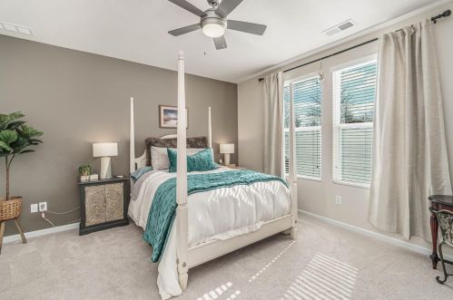 105 Woodside Park Dr, Amelia OH  45102-8711 exterior