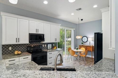 9207 Avenel Ln, Port Saint Lucie FL  34986-3266 exterior