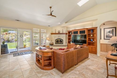 1440 Ridge Rd, Templeton CA  93465-9303 exterior