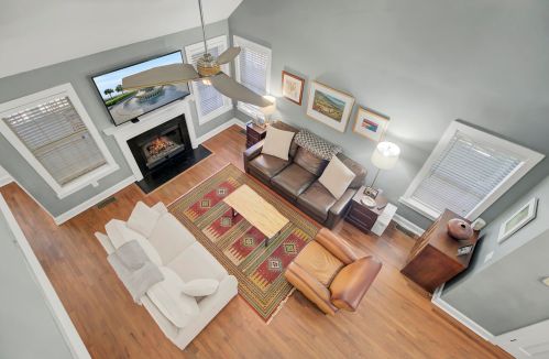 287 Mount Royall Dr, Mount Pleasant SC  29464-6276 exterior