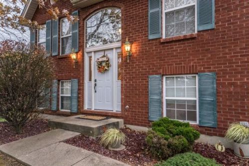 7042 Bittersweet Dr, Florence, KY 41042-8512