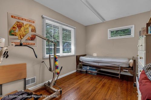 111 Autumn Rd, Lakewood NJ  08701-1622 exterior