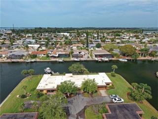 9533 Azure Cv, Bradenton, FL 34210-1404