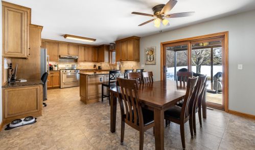 516 Melody Ln, Colgate, WI 53017-9796