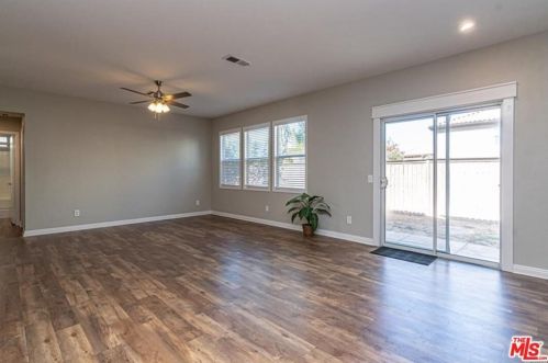 1522 Marigold Dr, Perris, CA 92571-7359