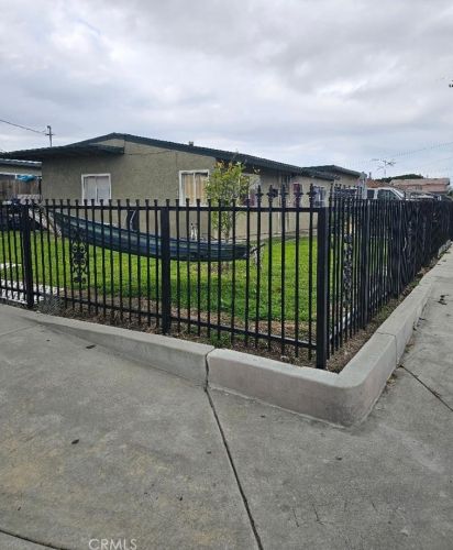 4202 154th St, Lawndale, CA 90260-2119