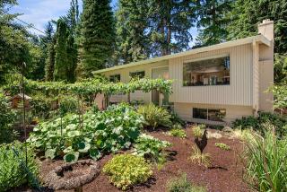 21306 Cypress Way, Lynnwood, WA 98036-7937
