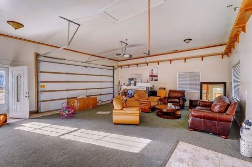 2144 Erwin Ranch Rd, Big Bear City CA  92314-8864 exterior