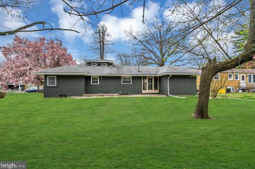 193 Woodland Ave, Trenton NJ  08638-2522 exterior