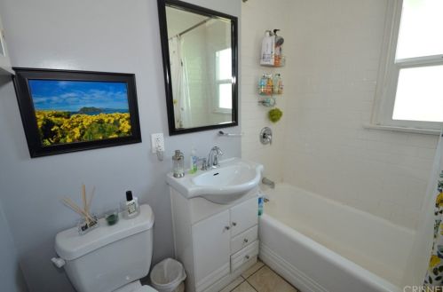 321 Winchester Ave, Glendale CA  91201-2603 exterior