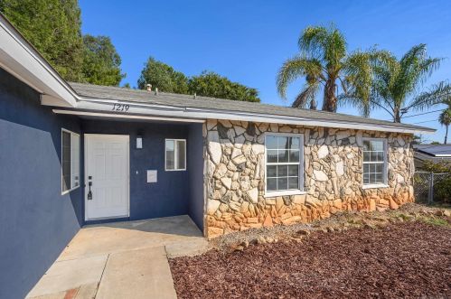 1219 Camillo Way, El Cajon CA  92021-3403 exterior