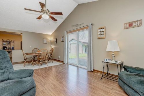 138 Cavalcade Ln, Pataskala OH  43062-9544 exterior