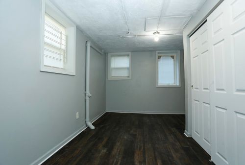 606 Locust St, Milwaukee WI 53212-2545 exterior