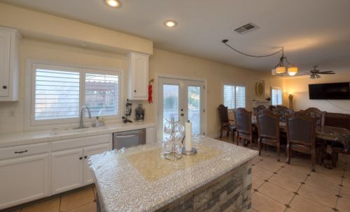 1108 Brookhaven Ln, Manteca CA  95337-8223 exterior