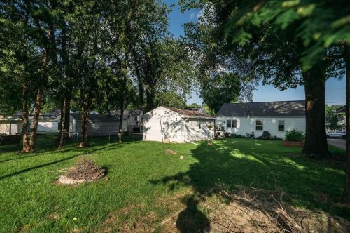 830 15th Ave, Green Bay, WI 54304-2504