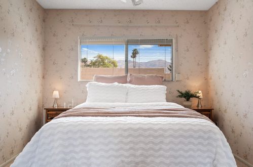 64578 Pinehurst Cir, Desert Hot Springs CA  92240-1346 exterior