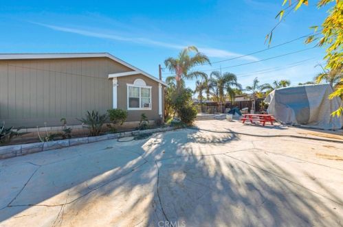 18495 Darin Dr, Perris CA  92570-9187 exterior