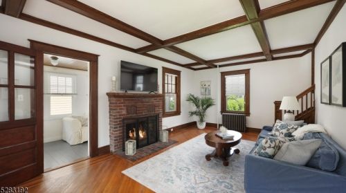 235 Seneca Pl, Westfield NJ  07090-4348 exterior