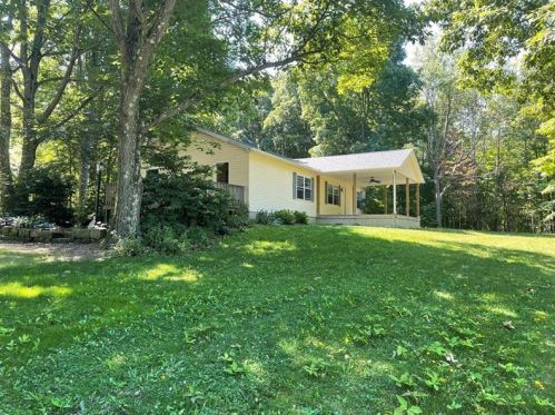 430 Stoneboro Lateral Rd, Stoneboro, PA 16153-2128