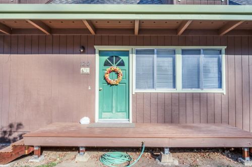120 Spur Ct, Pope Valley, CA 94567-9413