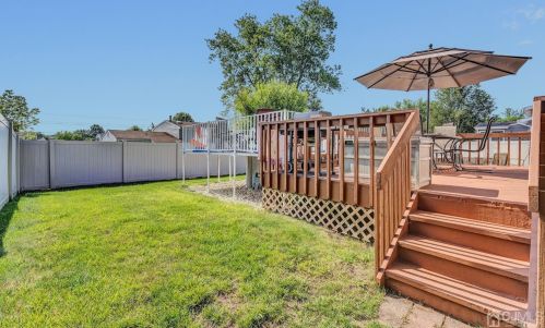 52 Margaret St, Old Bridge NJ  08857-2559 exterior