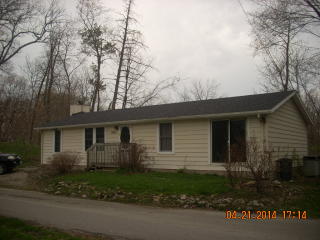 1142 Shawnee Dr, Greenville, OH 45331-3113