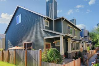 14517 15th Park, Lynnwood, WA 98087